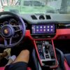 full screen poresche carplay
  pcm5