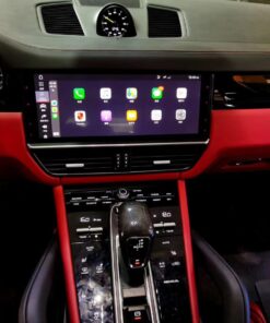 full screen poresche carplay
  pcm5