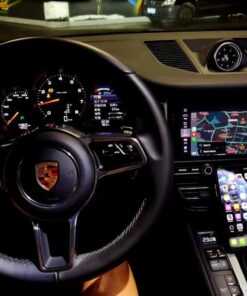 full screen poresche carplay
  pcm5